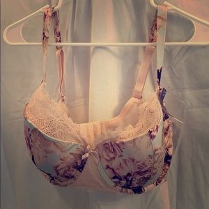 Cacique 38DDD sexy/beautiful bra